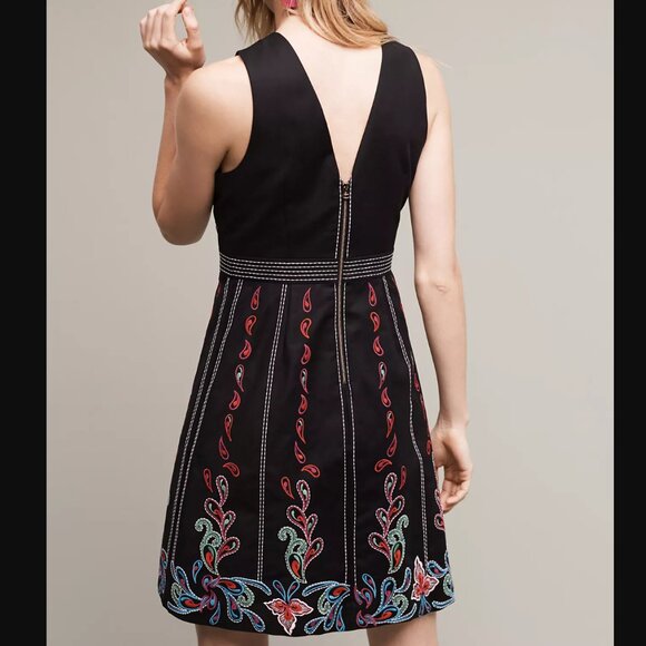 Maeve Women's Size 0 Chennai Dress ~ Black Embroidered Sheath Anthropologie Boho - Picture 4 of 11